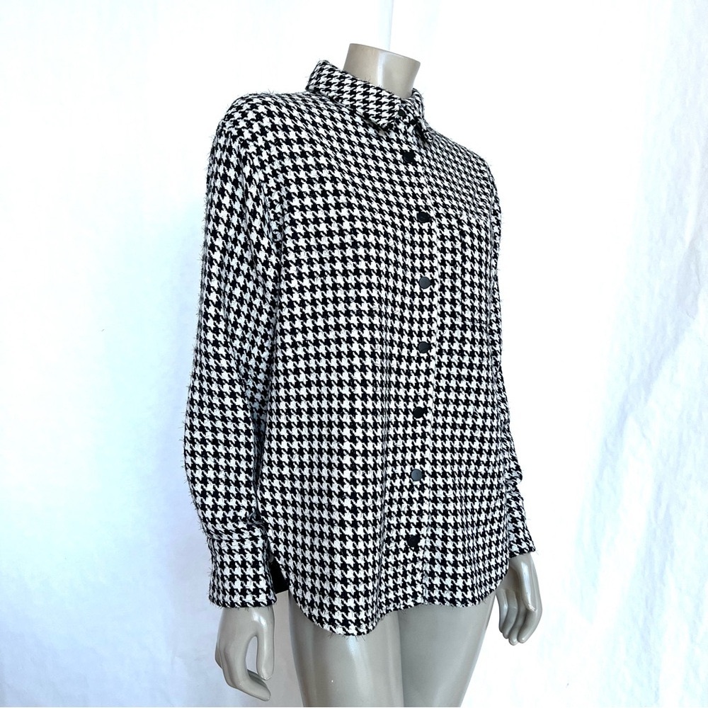 WAYF Women’s Houndstooth Shirt, Jacket - Picture 2 of 16